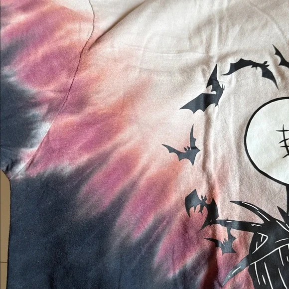 NWT Nightmare Before Christmas 100% Organic Cotton Women’s shirt Black tie dye L - Picture 7 of 11